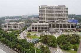 Du học Hàn Quốc – Đại học Ajou TOP 8 Suwon: Gần Samsung, bệnh viện trong khuôn viên